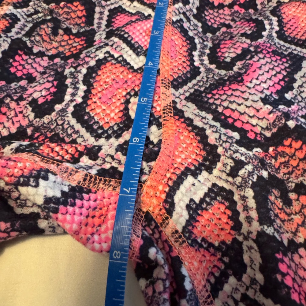 Athletic Works Girls Neon Pink Snake Print Leggings Size 7-8 - Picture 6 of 10